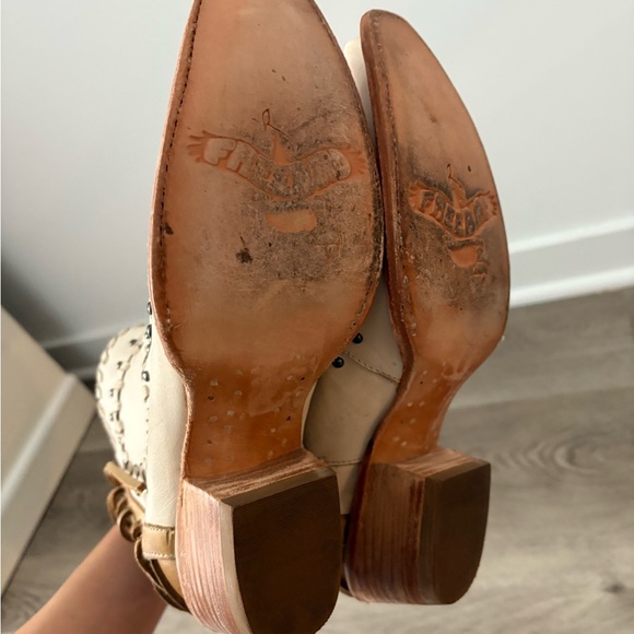 Freebird walker Booties - Picture 5 of 7